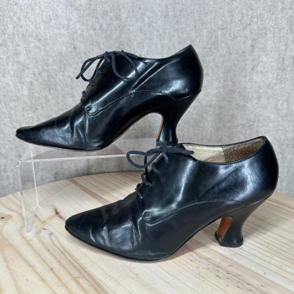 Just Libby Witchy Edwardian Booties 8.5M Black Leather Lace Up Flared Heel Shoes